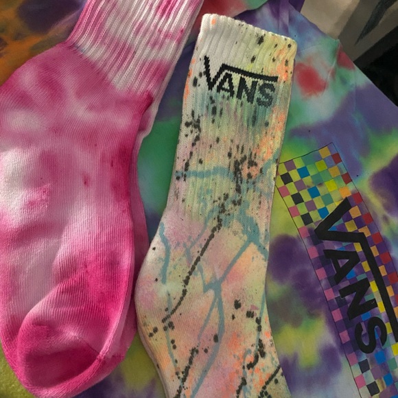 Custom tie dye T-shirts - Picture 14 of 14